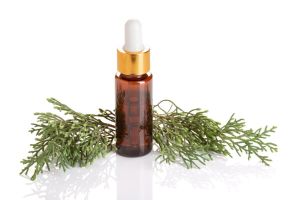 柏樹精油對頭髮的功效