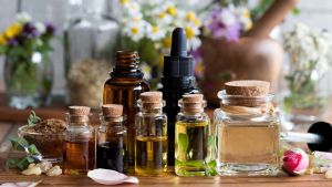 用於頭髮生長的髮膜：精油