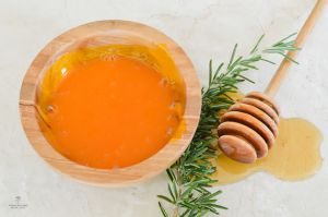 用於頭髮生長的15種蜂蜜髮膜