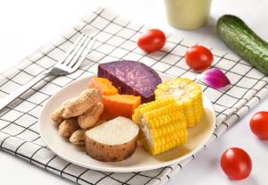 常常擔心掉髮？營養師建議吃這些強健頭髮