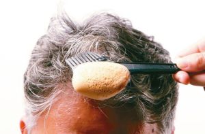 染髮前要洗頭嗎？醫：兩個動作不能省