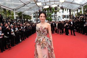 44歲舒淇滿頭現白髮 網友難接受為她支招