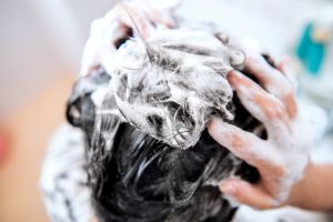 洗頭後掉髮的5大黃金對策～預防禿頭就從現在做起～