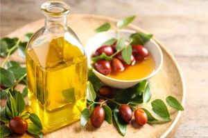 荷荷巴精油 好處 如何使用 適合人羣