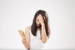 7個有助於減少脱髮的小貼士