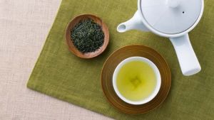 綠茶的功效和副作用，一天的建議量是？