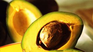 牛油果，有益於大腦、眼睛和頭髮