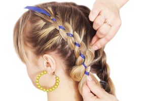 6個在你不知情的情況下導致脱髮的習慣