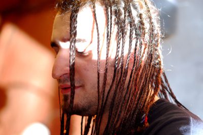 過度造型會導致髮際線的後退 過度造型會導致髮際線的後退