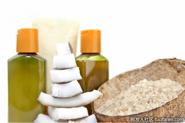 椰子油中的脂肪不會導致有害的體重增加 椰子油中的脂肪不會導致有害的體重增加