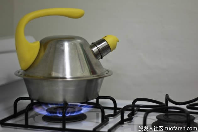 如何用綠茶洗臉?【步驟1】 如何用綠茶洗臉?【步驟1】