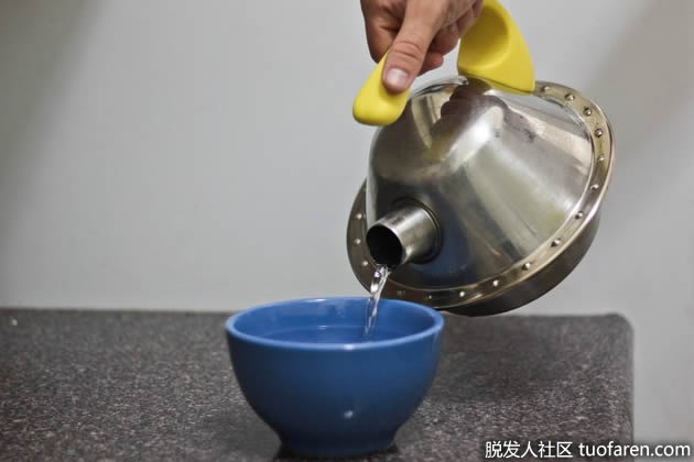 如何用綠茶洗臉?【步驟2】 如何用綠茶洗臉?【步驟2】