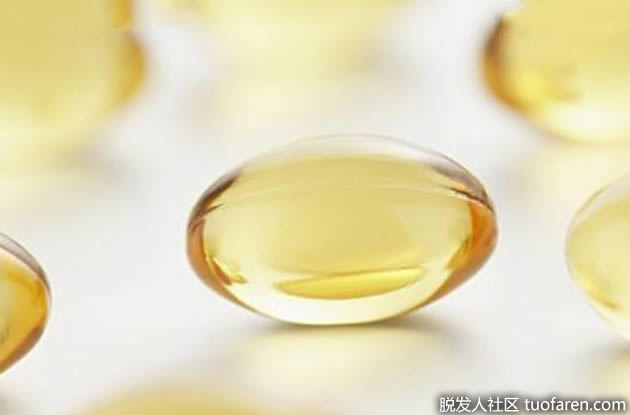 <a href='t/t_860' title='維生素' target='_blank'>維生素</a>E油治療脂溢性皮炎 維生素E油治療脂溢性皮炎