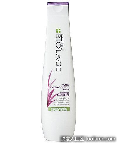 Biolage HydraSource 保濕洗髮水：如果你的頭皮乾燥，但不一定發癢，你的皮膚可能只是沒有保持應有的水分，這款超保濕的洗髮水可以幫助你的頭皮和頭髮恢復失去的水分。